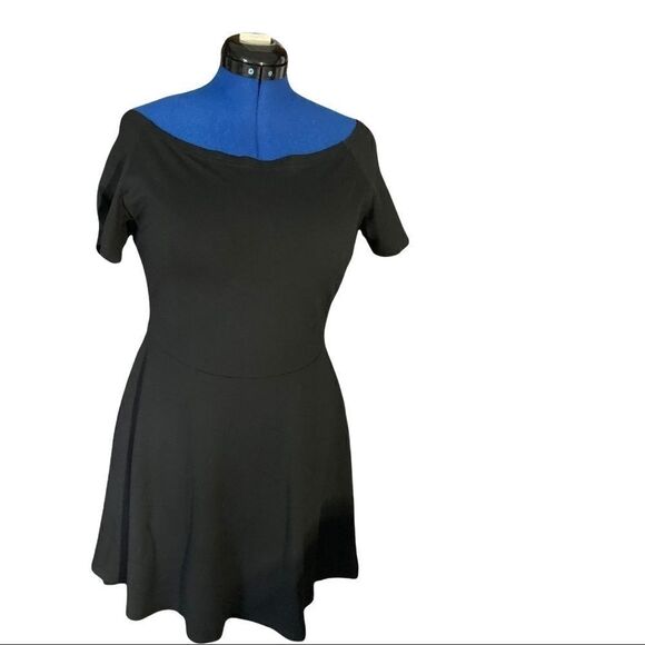 SARIN MATTHEWS Black Dress size M Tag says XXL - Picture 1 of 13